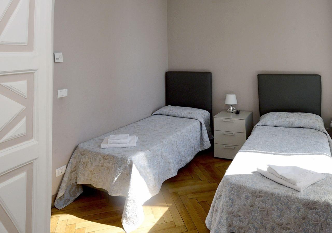Hotel Mediterranee Gênes Extérieur photo